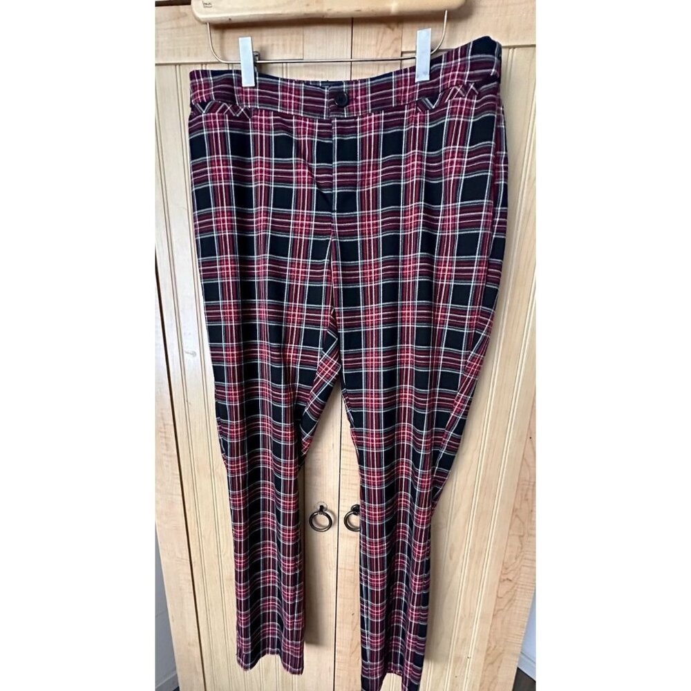Christopher & Banks Women Tartan Plaid Pants Black Red Green Slim Leg Size 6 EUC
